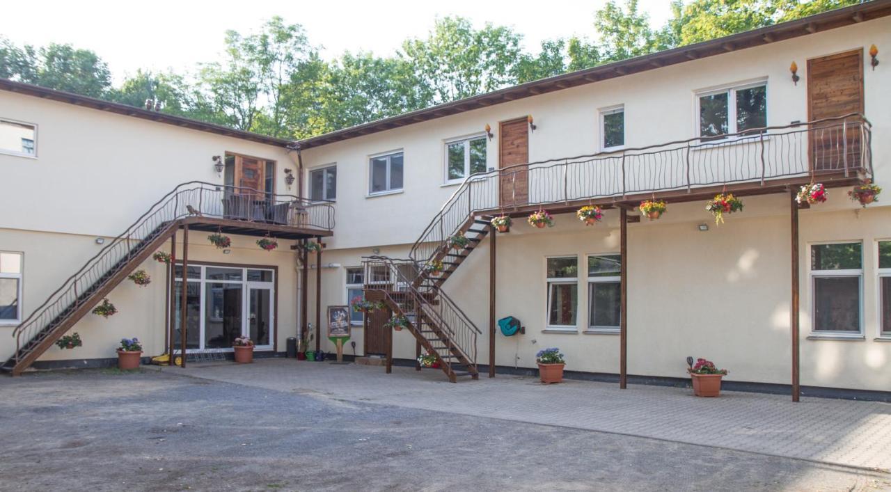 Apartment Black Der Sportschule Badura 라이프치히 외부 사진